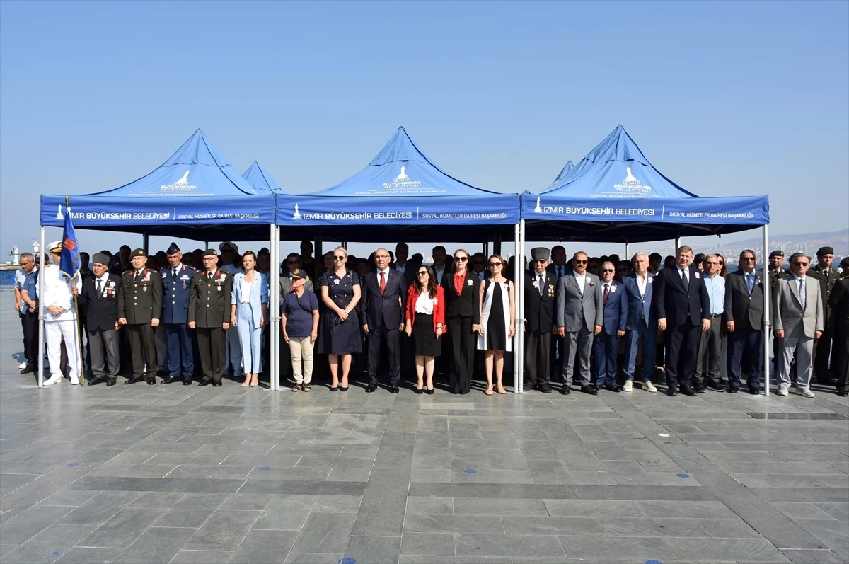 Kıbrıs Barış Harekatı’nın 50. yıl dönümü İzmir’de törenle kutlandı